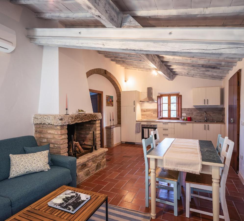 Ferienwohnung Casamoira Trequanda Exterior foto